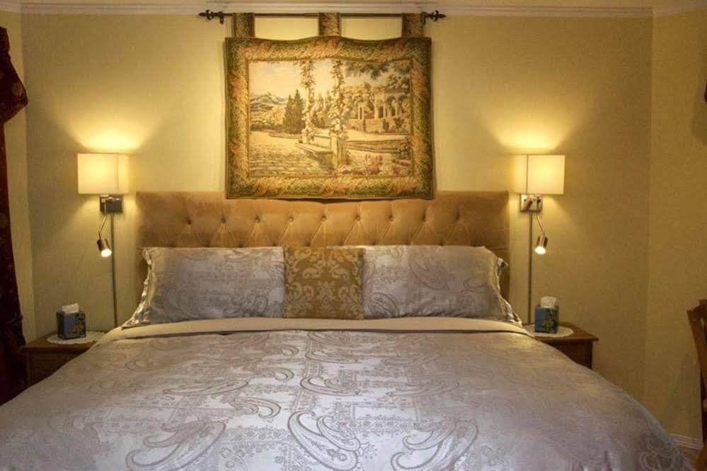 Enchanter Ocean View Suites Madeira Park Exteriör bild